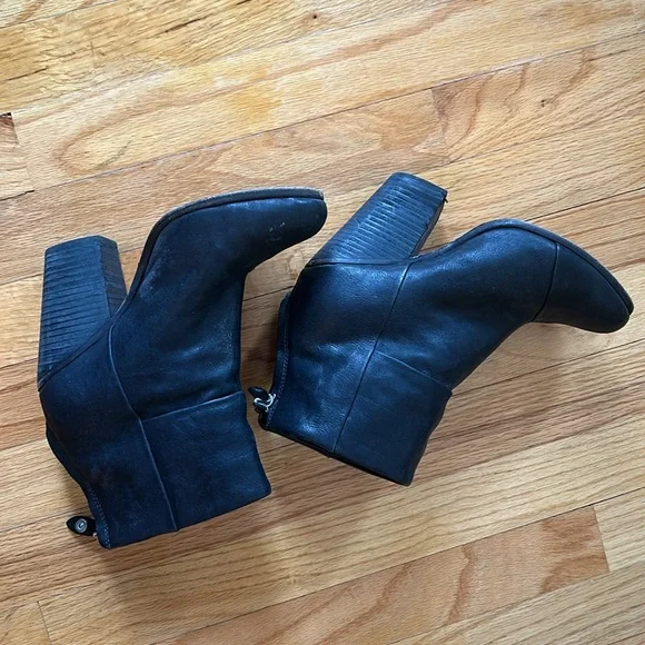 Rag & Bone Newbury Bootie Size 37 FREE SHIPPING - Picture 9 of 9
